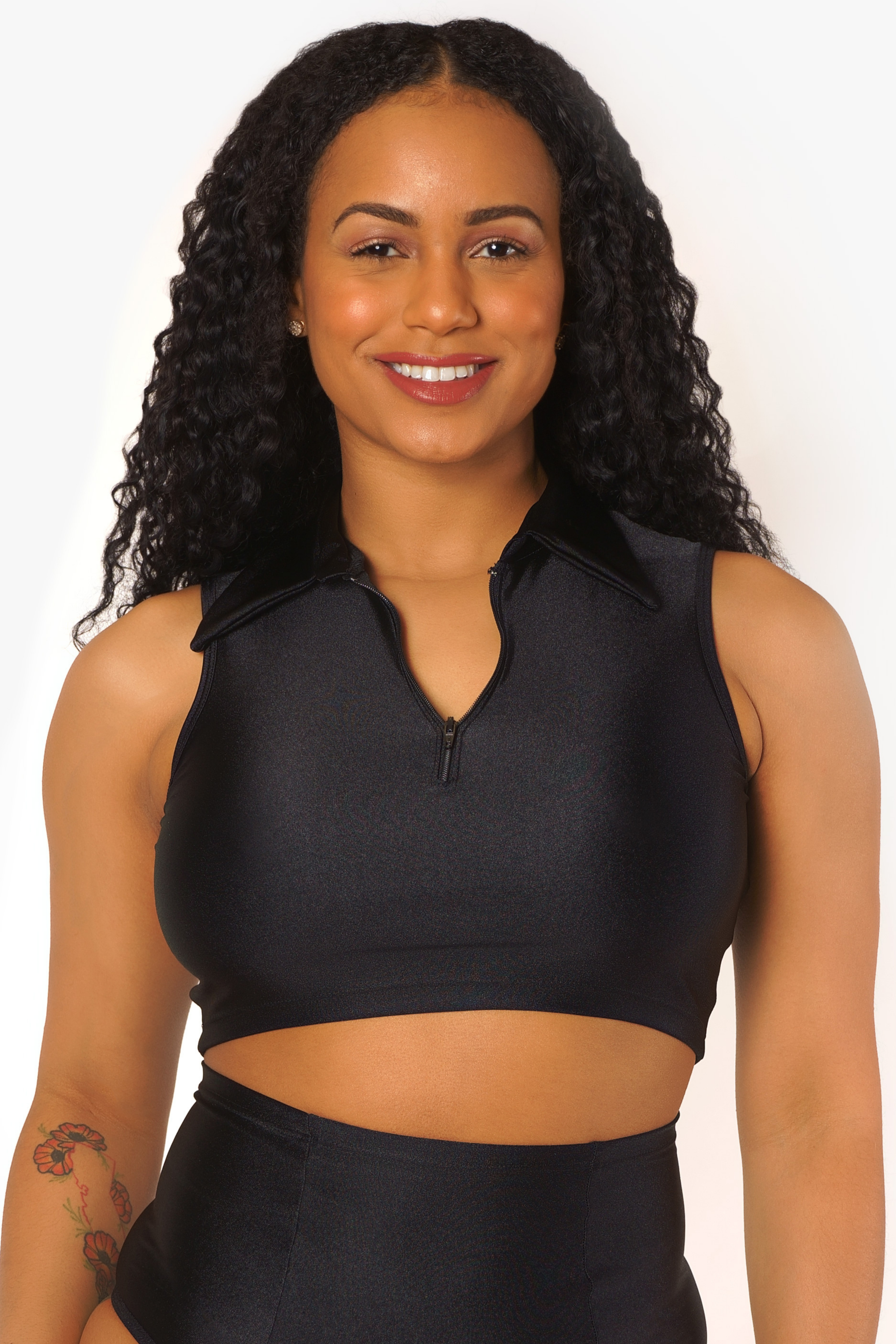 Black Sleeveless Collared Zipper Crop Top