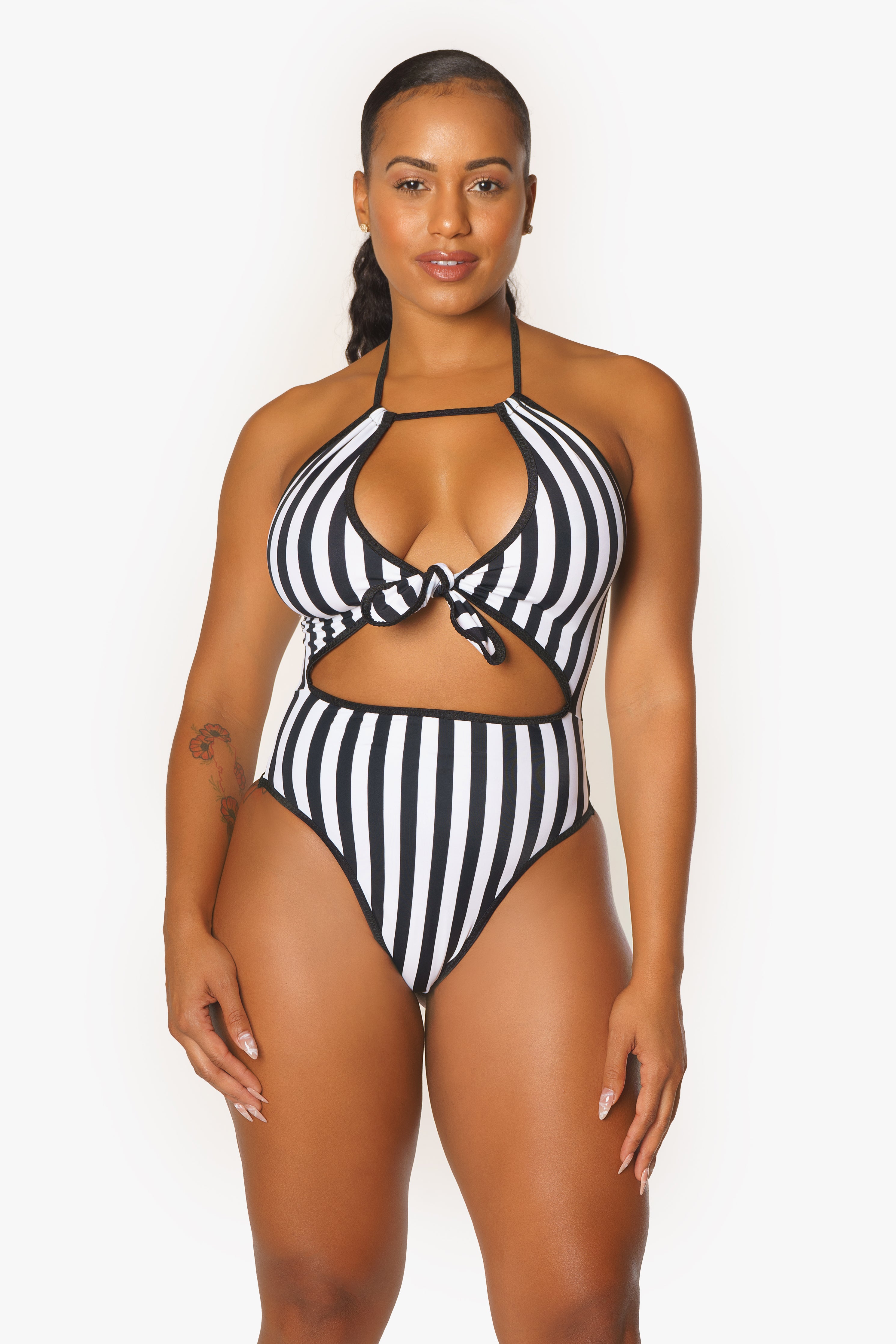 Body de árbitro con lazo